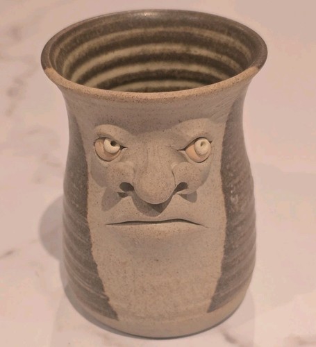 Vintage muggins pottery face - pottery,
