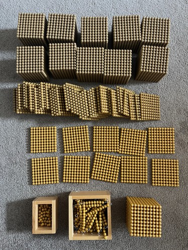 Montessori golden beads - , maths