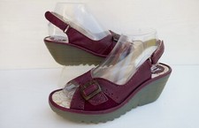 NEW FLY,LONDON "YAGA" MULBERRY LEATHER/LEATHER LINED WEDGE BUCKLE SANDALS UK 6