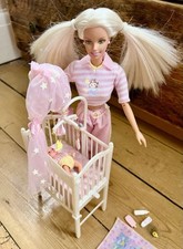 Mattel Barbie & Krissy Bedtime Baby Glow Cot Musical Lullaby 2000 Vintage Dolls