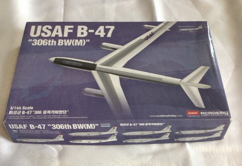 Academy 144 usaf - 1/144, hobby