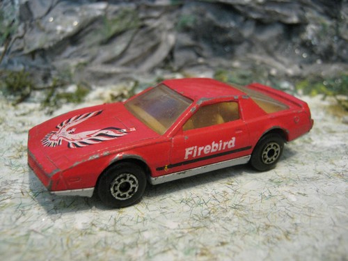 Matchbox pontiac firebird - matchbox,