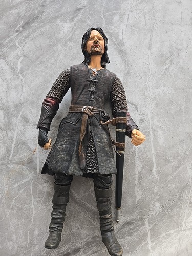 Aragon strider lord of the - aragon,