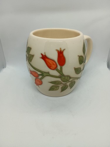 Moorcroft pottery mug - moorcroft,