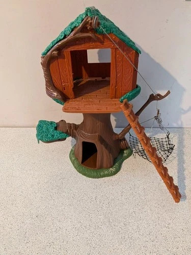 Famosa robin hood treehouse - famosa,