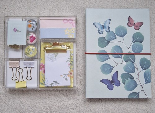 Whsmith botanique floral - whsmith,