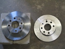 Astra Cavalier Corsa Nova Combo Astra Van Astra Max Front Brake Discs 93182291