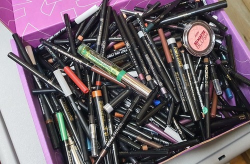 Massive joblot eye pencils - ,