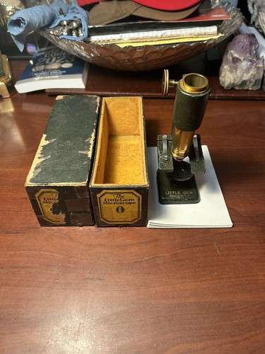 Vintage 1930s microscope - 1930s,