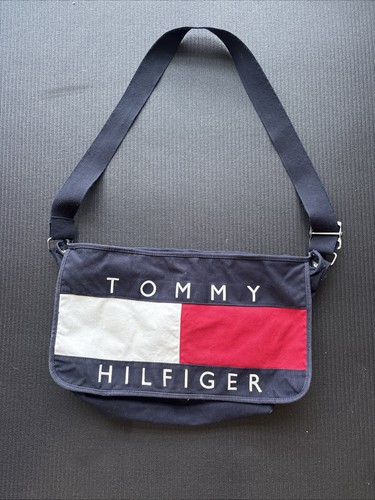 Vintage tommy hilfiger medium - tommy,