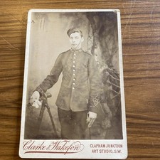 CABINET CARD-SOLDIER IN THE UNIFORM OF ROYAL ARTILLERY-Clarke & Wakeford-Clapham