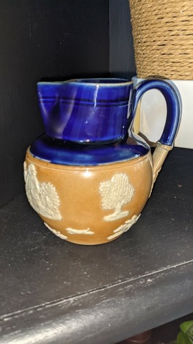 Antique royal doulton lambeth - royal,