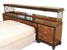 Queen size Bed Broyhill