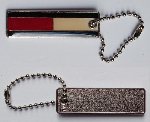 Tommy hilfiger logo key chain - key,