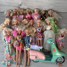 Hasbro Sindy Dolls Joblot x17 + Scooter & Clothes 1990s Bundle Good Condition