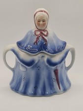 LITTLE OLD LADY BLUE ANTIQUE