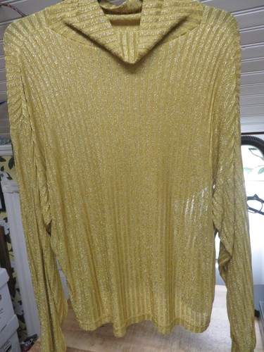 Men gold lurex - gold, neck