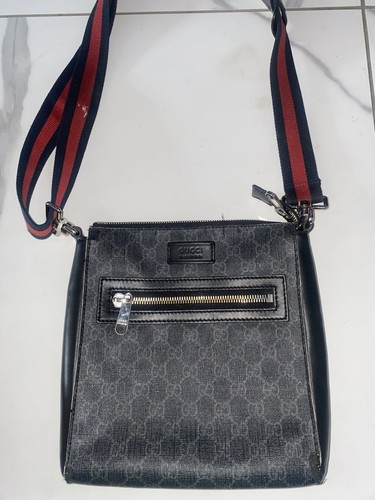 Authentic gucci surpreme - gucci,