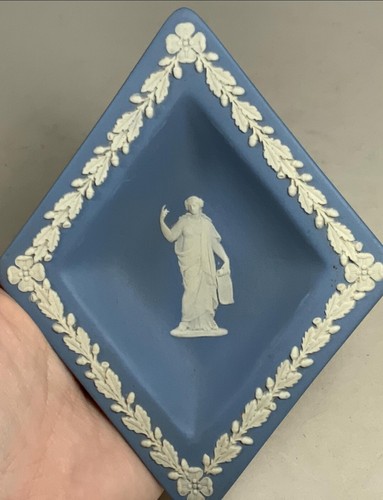 Vintage blue wedgewood - blue,
