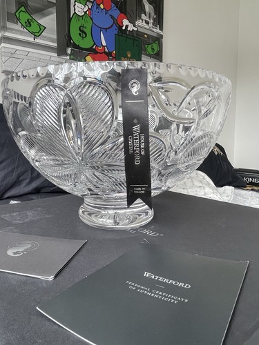 Waterford shamrock centrepiece - waterford,
