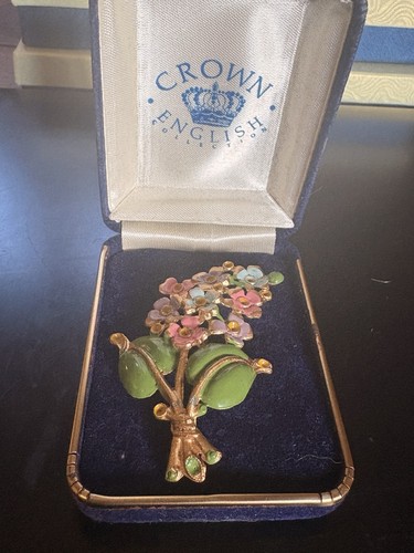 Vintage crown english - crown,