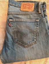 Levi’s 527 Straight Cut