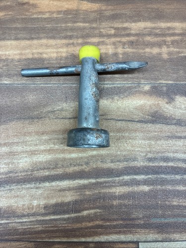 Yellow code wire wheel - code, y