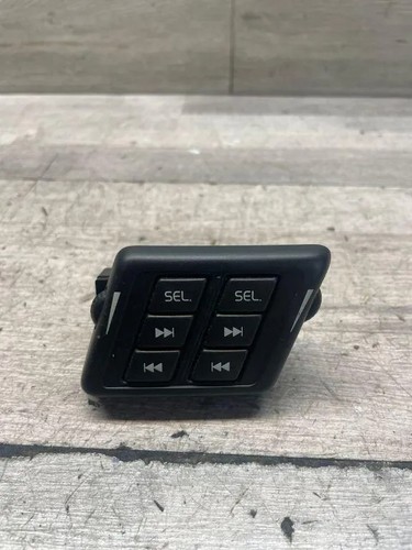 Volvo xc90 music - i, player