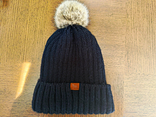 Black gray knit acrylic - gray,