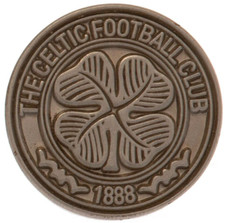 CELTIC FC FOOTBALL CLUB METAL ANTIQUE SILVER CREST PIN BADGE OFFICIAL CFC GIFT