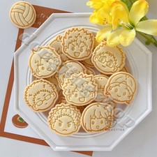 Biscuit Mould Bake Props