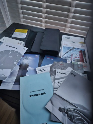 Toyota prius owners manual - prius,