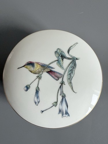 Vintage wedgewood hummingbird - wedgewood,