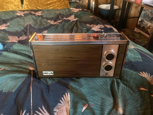 Hmv malborough radio model - malborough,
