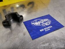 BMW 3&  5 Series E46 E39 95-03 330D 530D diesel fuel injector mount clamp 