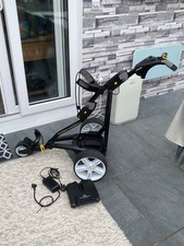 POWAKADDY FW3i GOLF TROLLEY IN GOOD CONDITION WITH POWAKADDY LITHIUM BATTERY