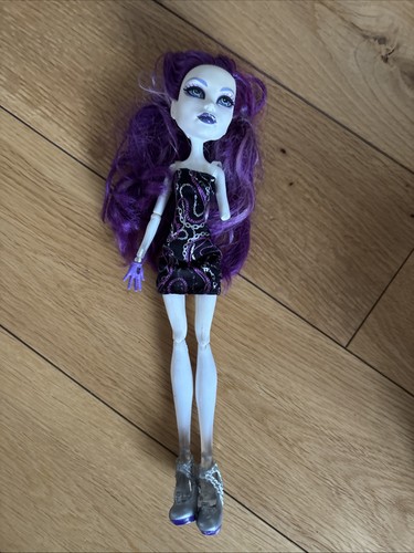 Mattel monster high spectra - monster,