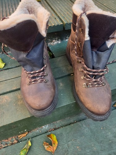 Fleece lined leather boots