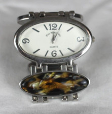 Eve Mon Crois Quartz Watch