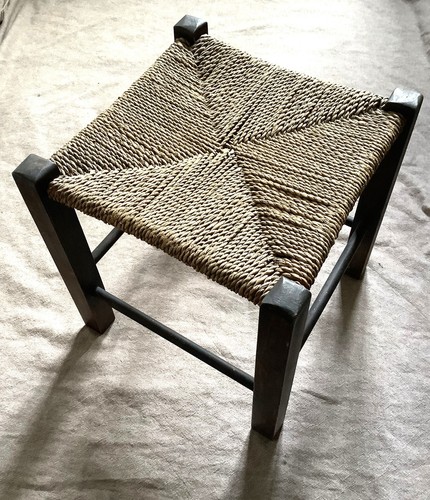 Arts and crafts style small - arts,