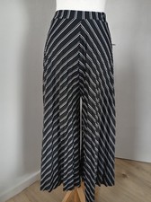 Women pleated trousers QED