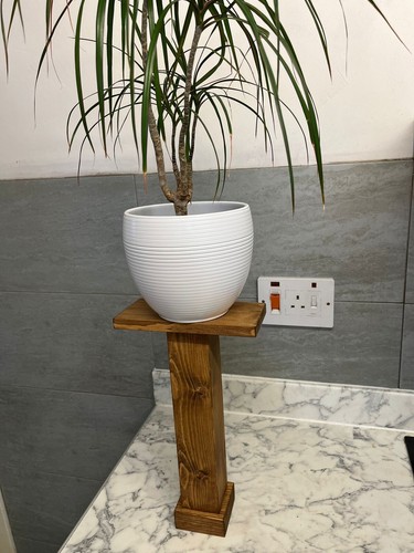 Luxe freestand pedestal - freestand,