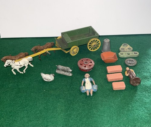 Vintage metal farm - toys,