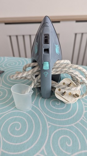 Morphy richards travel iron - travel,