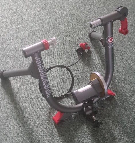 Minoura v100 cycle trainer - minoura,