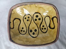 Stunning Winchcombe slipware dish, circa 1930-50 unusual design FINCH CARDEW