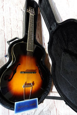 The Loar LH-700VS Archtop