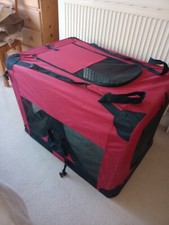 Large foldable fabric dog crate, Maroon and black with carry handles