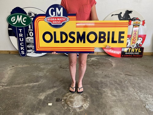 Antique vintage style - antique, gm