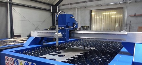 Cnc plasma cutter - plasma, table